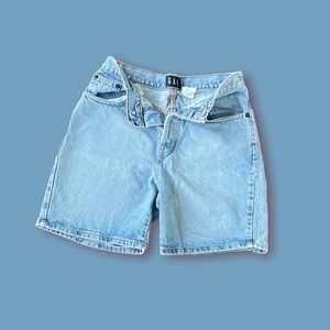 VINTAGE GAP DENIM SHORTS